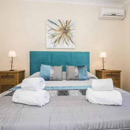Anita By Algarve Holidays Villa Quarteira