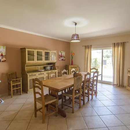 Anita By Algarve Holidays * Quarteira