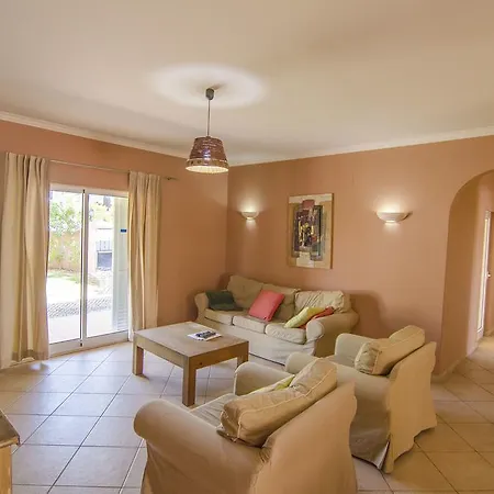 Villa Anita By Algarve Holidays Quarteira
